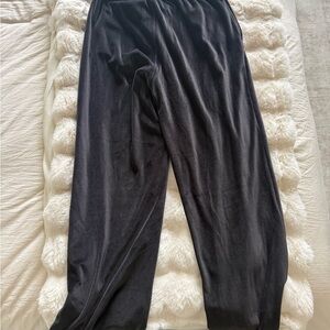 Alo Black Velvet Lounge Pants